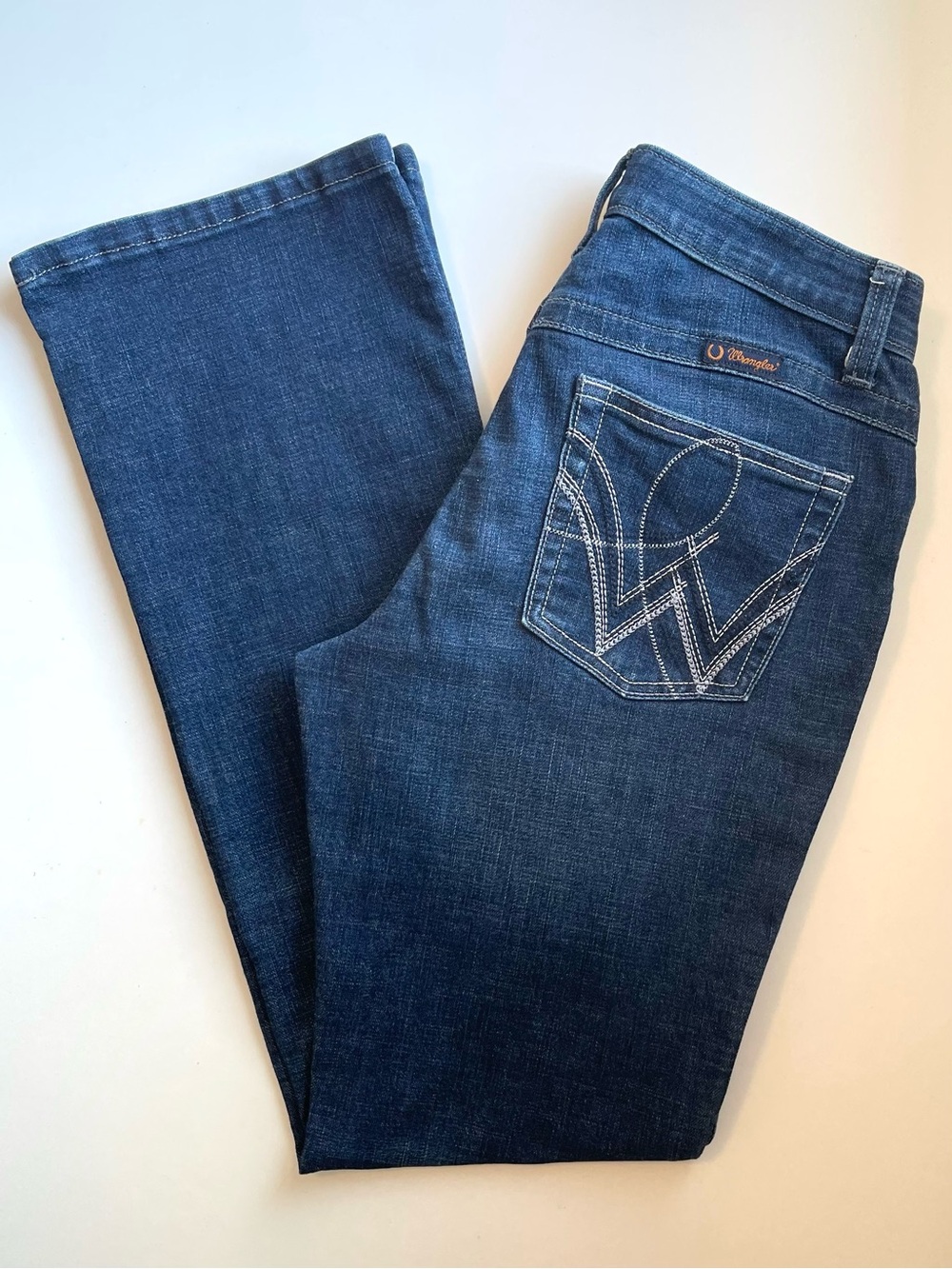 Wrangler Q Baby Bootcut Jeans - No Gap Waistband & Dark Wash - Size 7 | 32